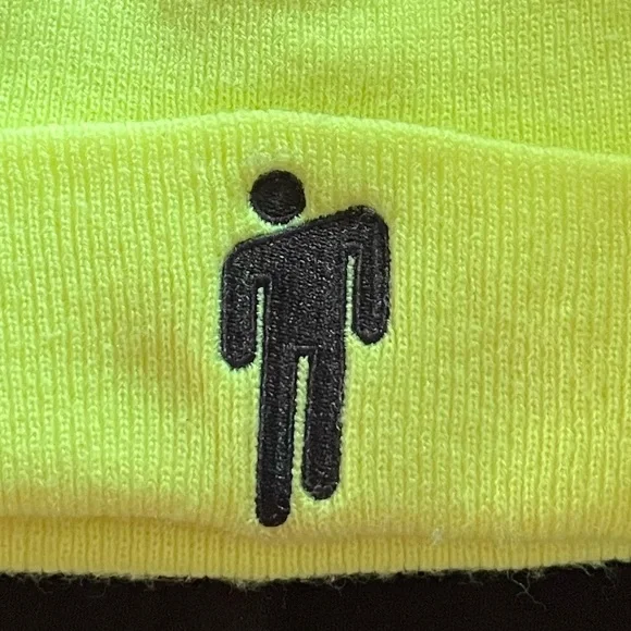 EUC Billie Neon Yellow Beanie with BILLIE EILISH Black Logo - Picture 4 of 5